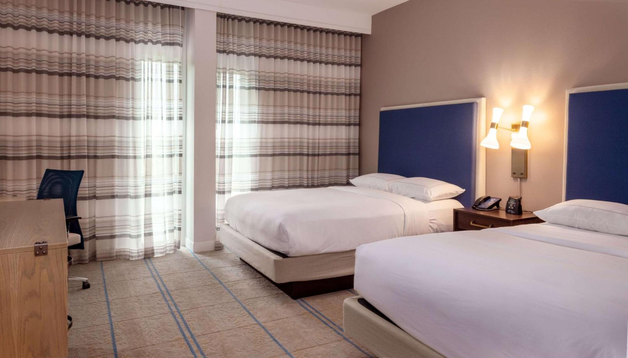 Hotel Hilton Austin Airport Exterior foto